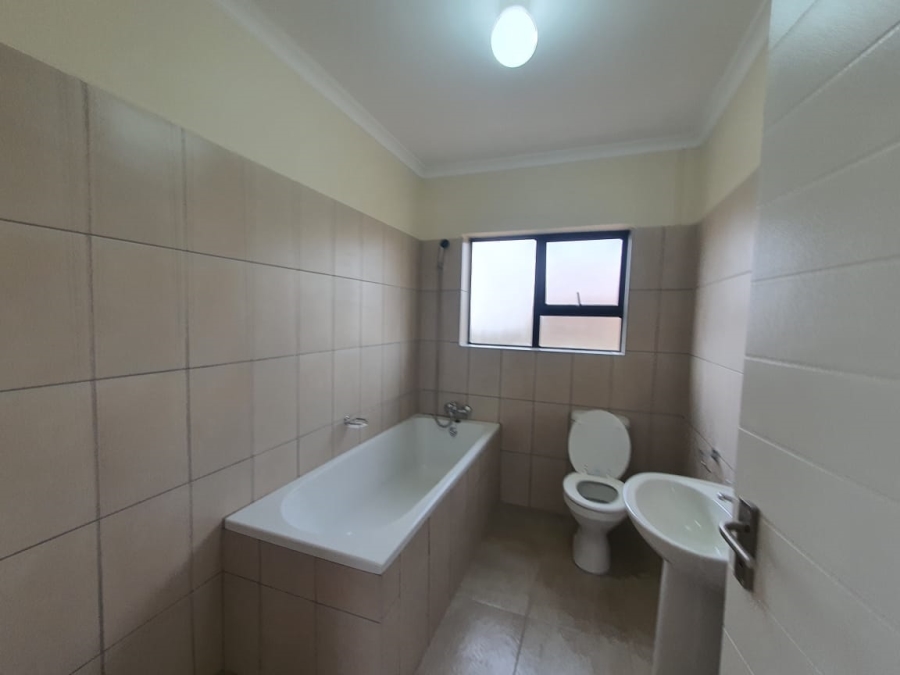 3 Bedroom Property for Sale in Grasslands Free State